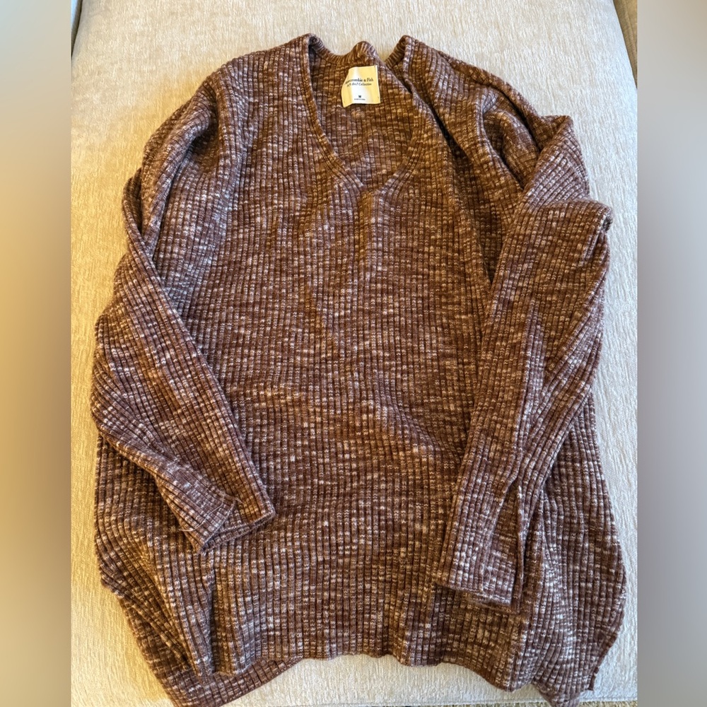 Abercrombie & Fitch V-Neck Brown Sweater